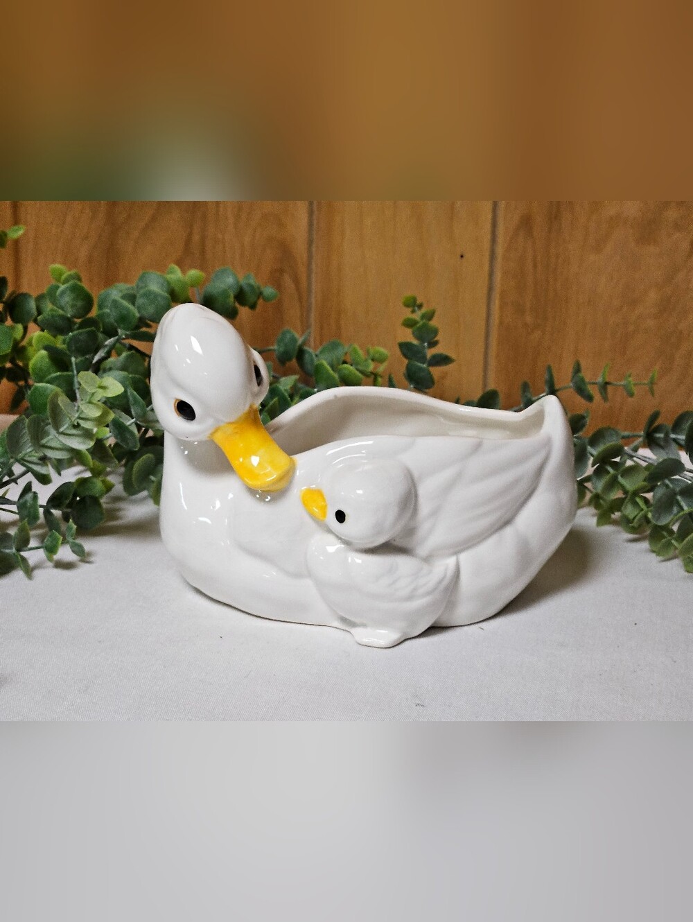 Vintage Napco White Duck with Duckling Planter 1960's Planter #9984